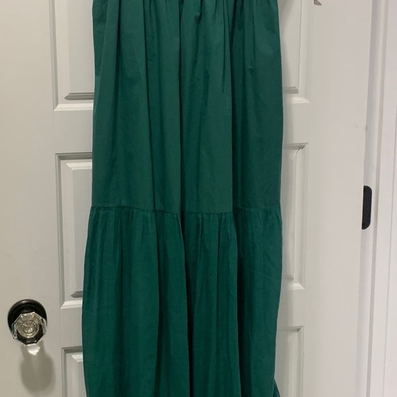 ISO this dress in a size small - Picture 4 of 7